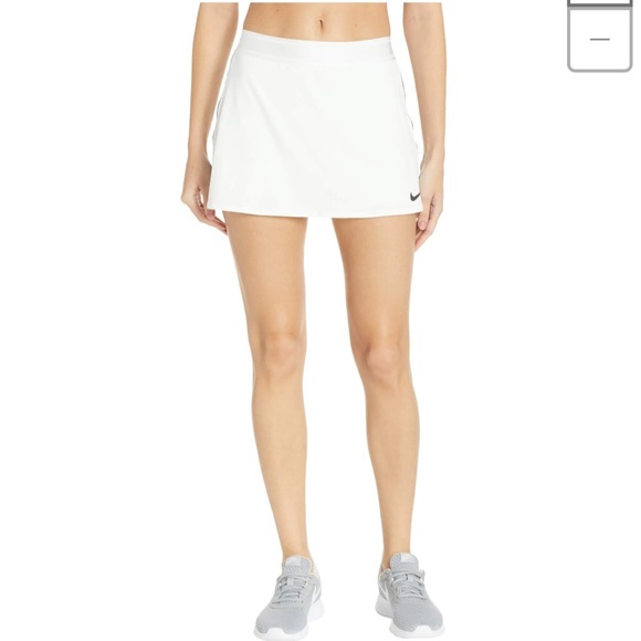 Nike dri-fit skort. - Picture 2 of 9